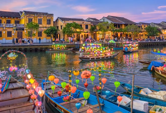 Vietnam Highlights – Hanoi, Ha Long Bay, Da Nang & Hoi An, 12 Days