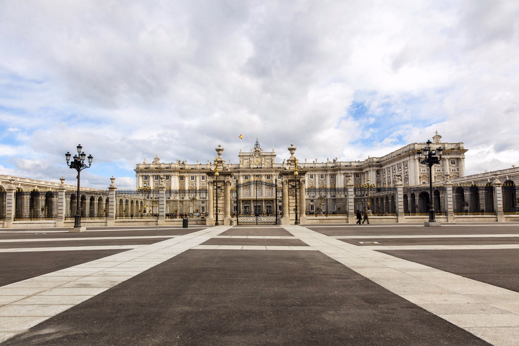 Portugal & Spain Highlights – Lisbon, Porto, Madrid & Barcelona, 12 Days