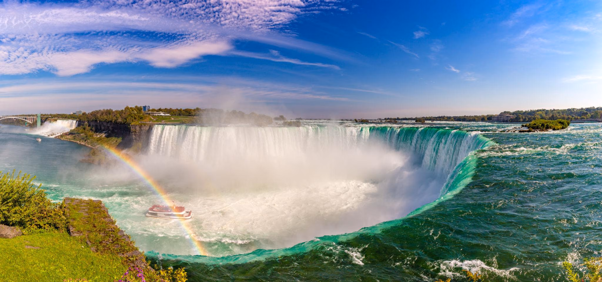 Discover Eastern Canada – Toronto, Niagara Falls, Ottawa & Montreal, 12 Days