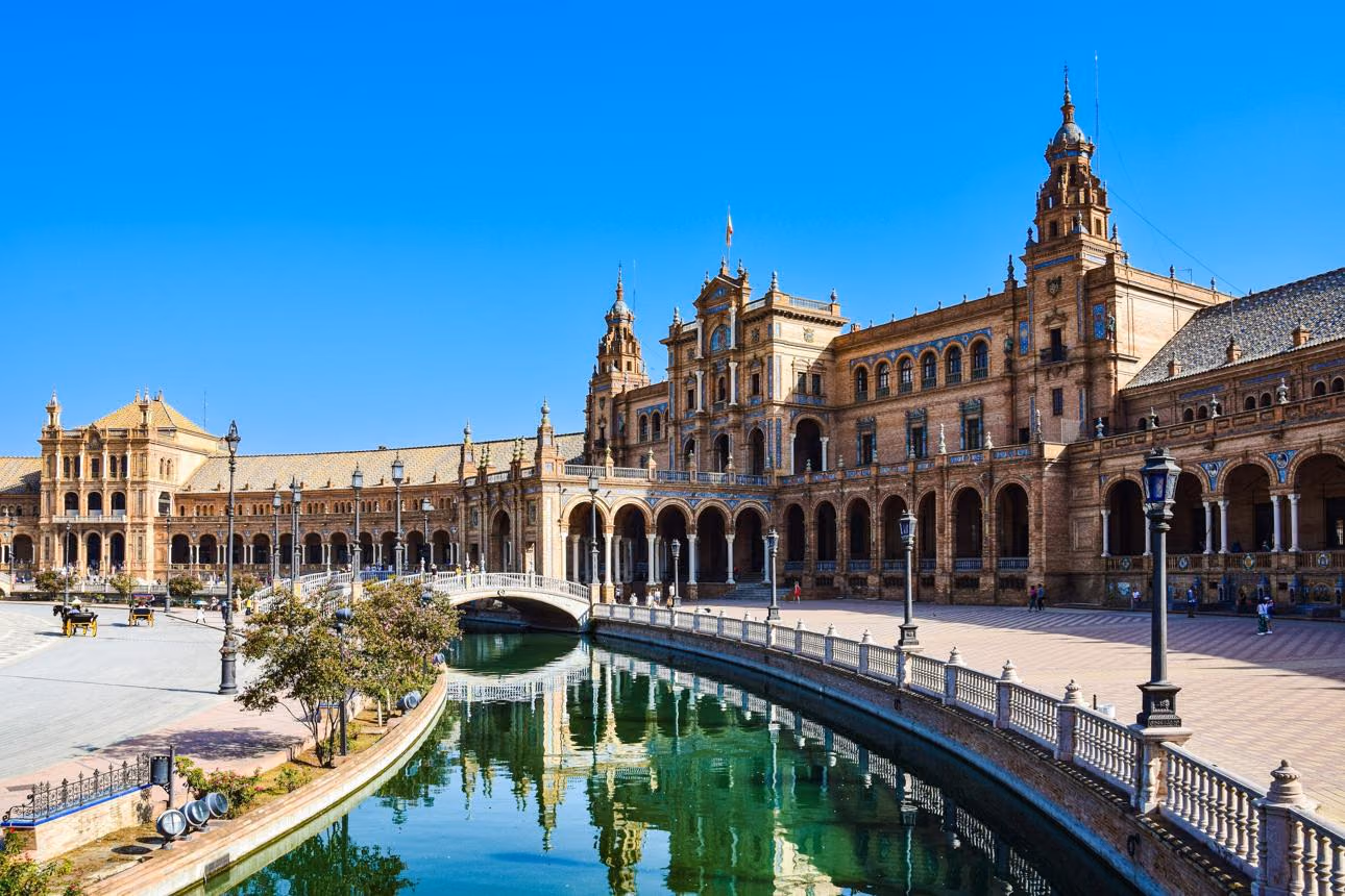 Spain Highlights – Madrid, Barcelona, Seville & Granada | 12 Days / 11 Nights